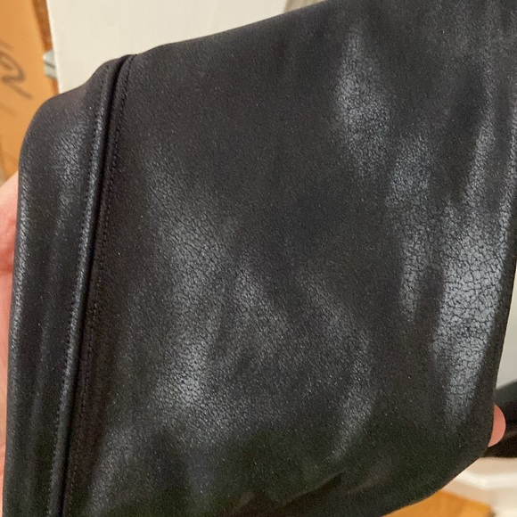 Spanx maternity faux leather legging - Picture 3 of 4